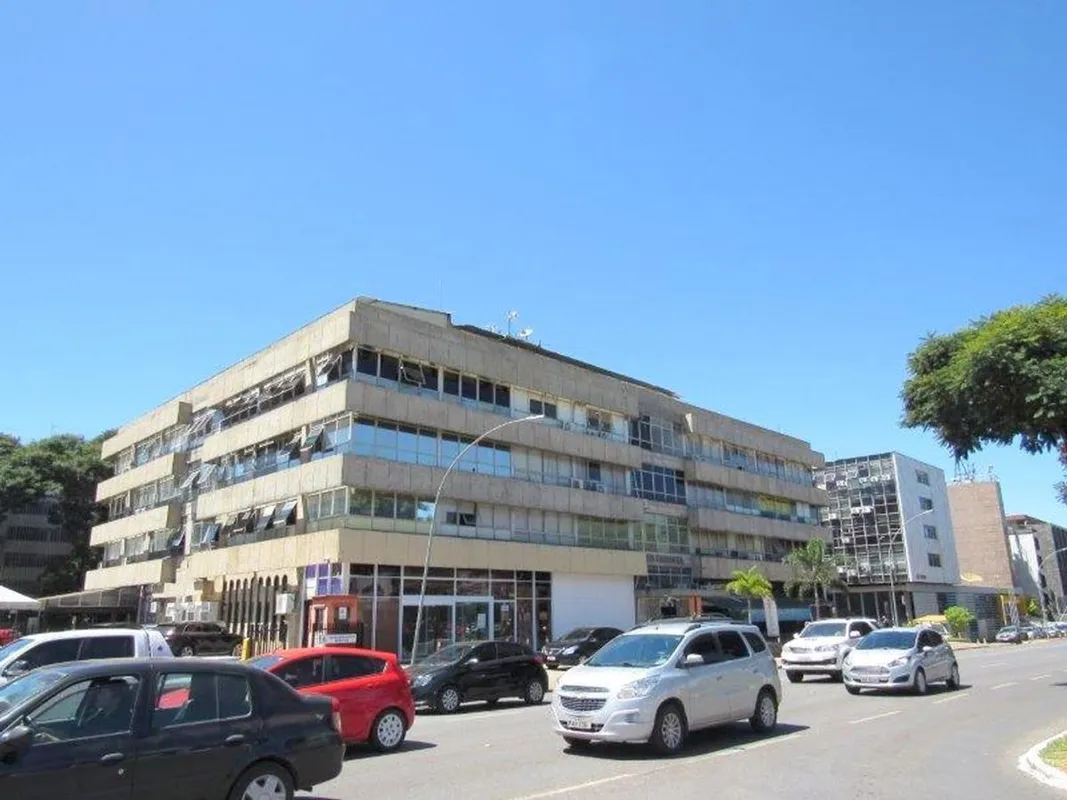 Excelente oportunidade de locação de loja comercial na prestigiada Asa Norte, Br...