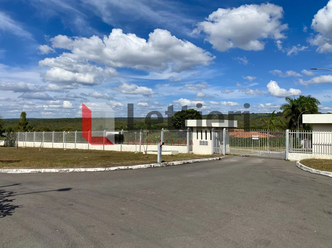 Oportunidade única no Park Way: lote residencial de 2.500 m² em uma localização ...