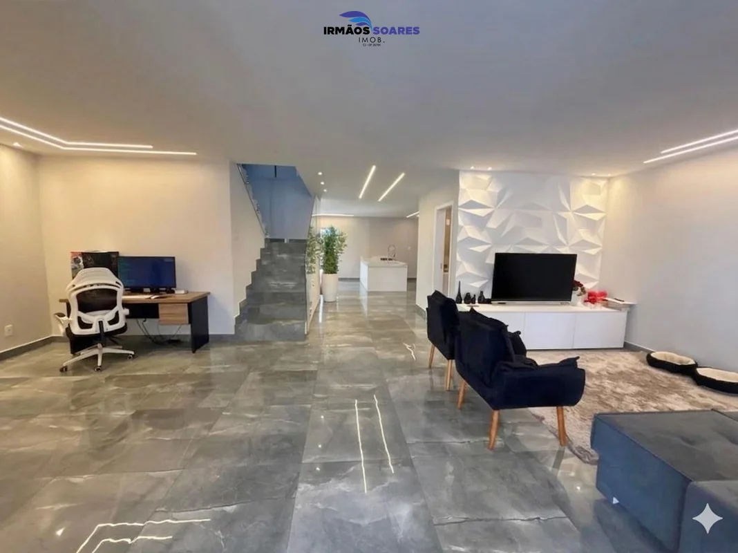 Casa em condomínio, sobrado moderno distribuído em sala com painel de TV, lavabo...