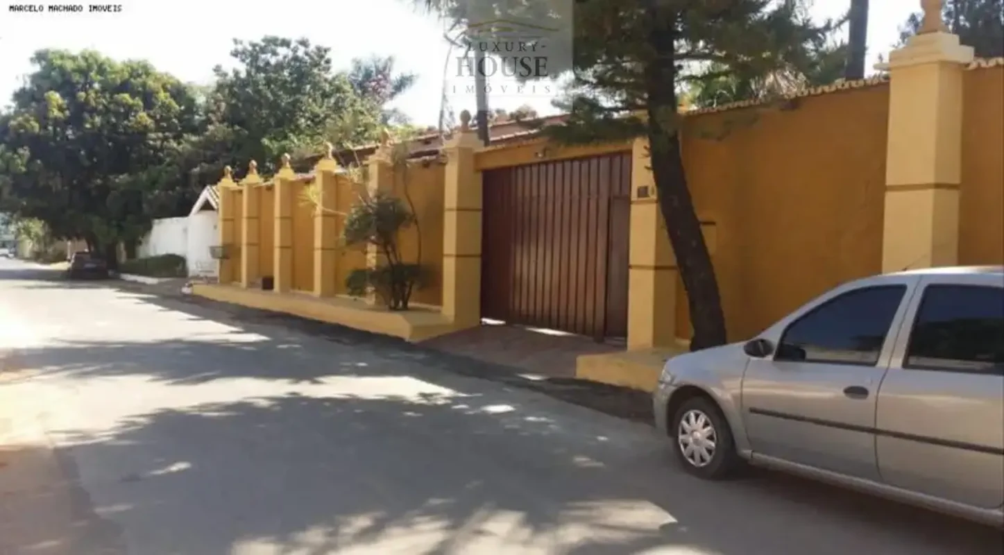 Descubra conjunto de 6 casas uma area de 2000 metros uma oportunidade única de m...