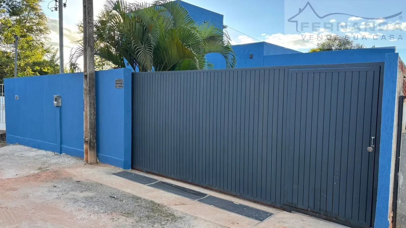 CASA EM CONDOMÍNIO COM TERRAÇO E VISTA PRIVILEGIADA NA SMLN – OPORTUNIDADE!Se vo...