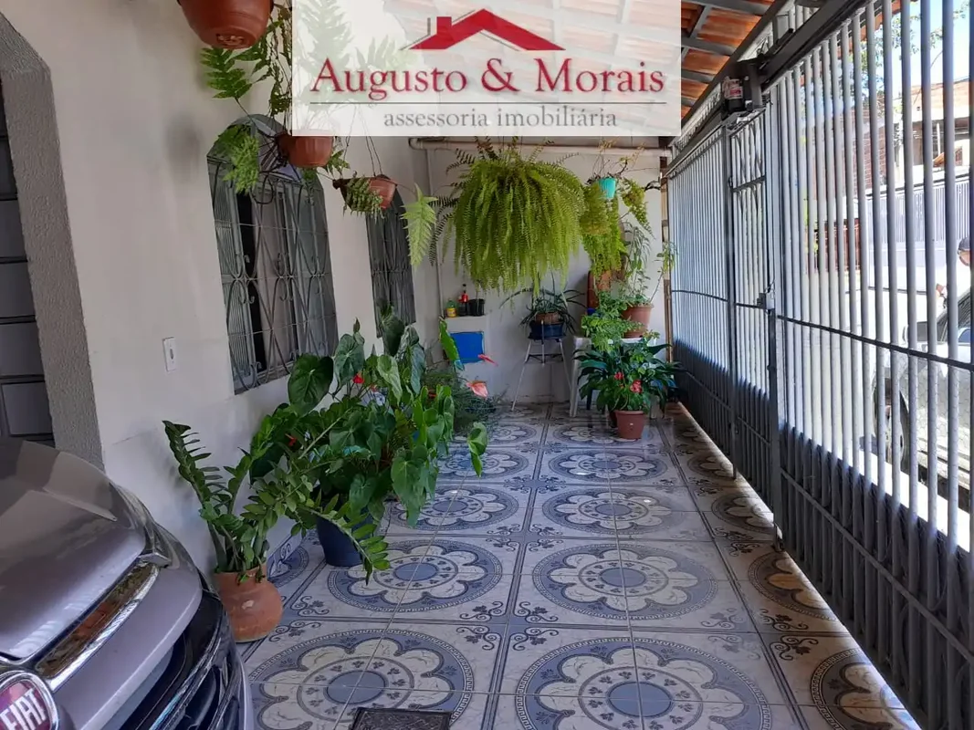 VENDO CASA QR 3 CONJUNTO F CANDANGOLÂNDIA: Sala de estar e jantar, duas suítes, ...