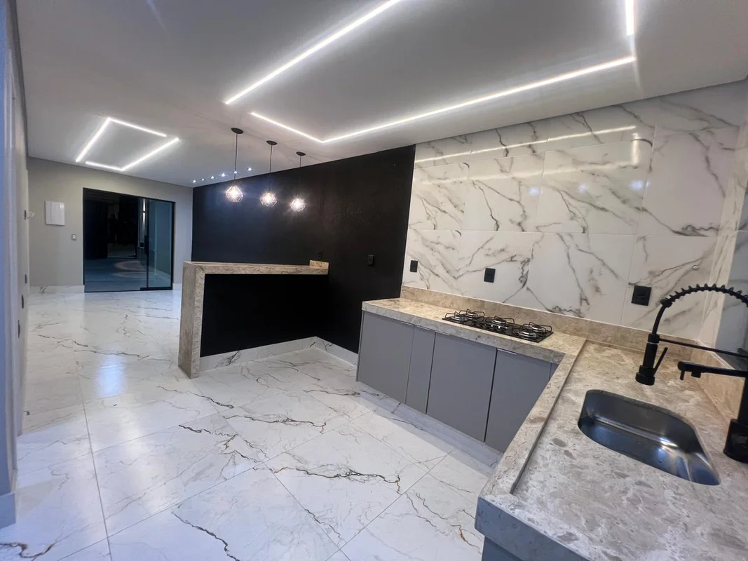 VENDA – CASA MODERNA E SOFISTICADA NO SOL NASCENTE/DFVALOR: R$ 215.000,00 À VIST...