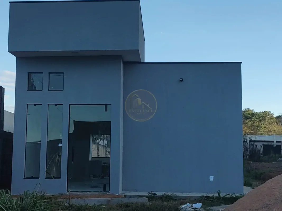 Casa térrea com 90% na LAJE, na Av. Sucupira, Condomínio com toda infra estrutur...
