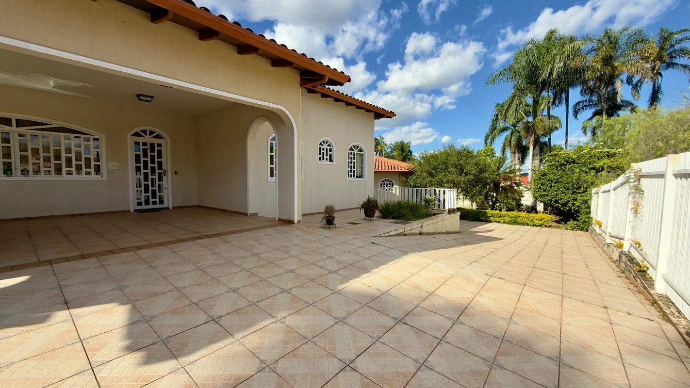 **QUADRA 15 | PARK WAY****R$ 2.500.000** | Aceita financiamentoCasa com excelent...