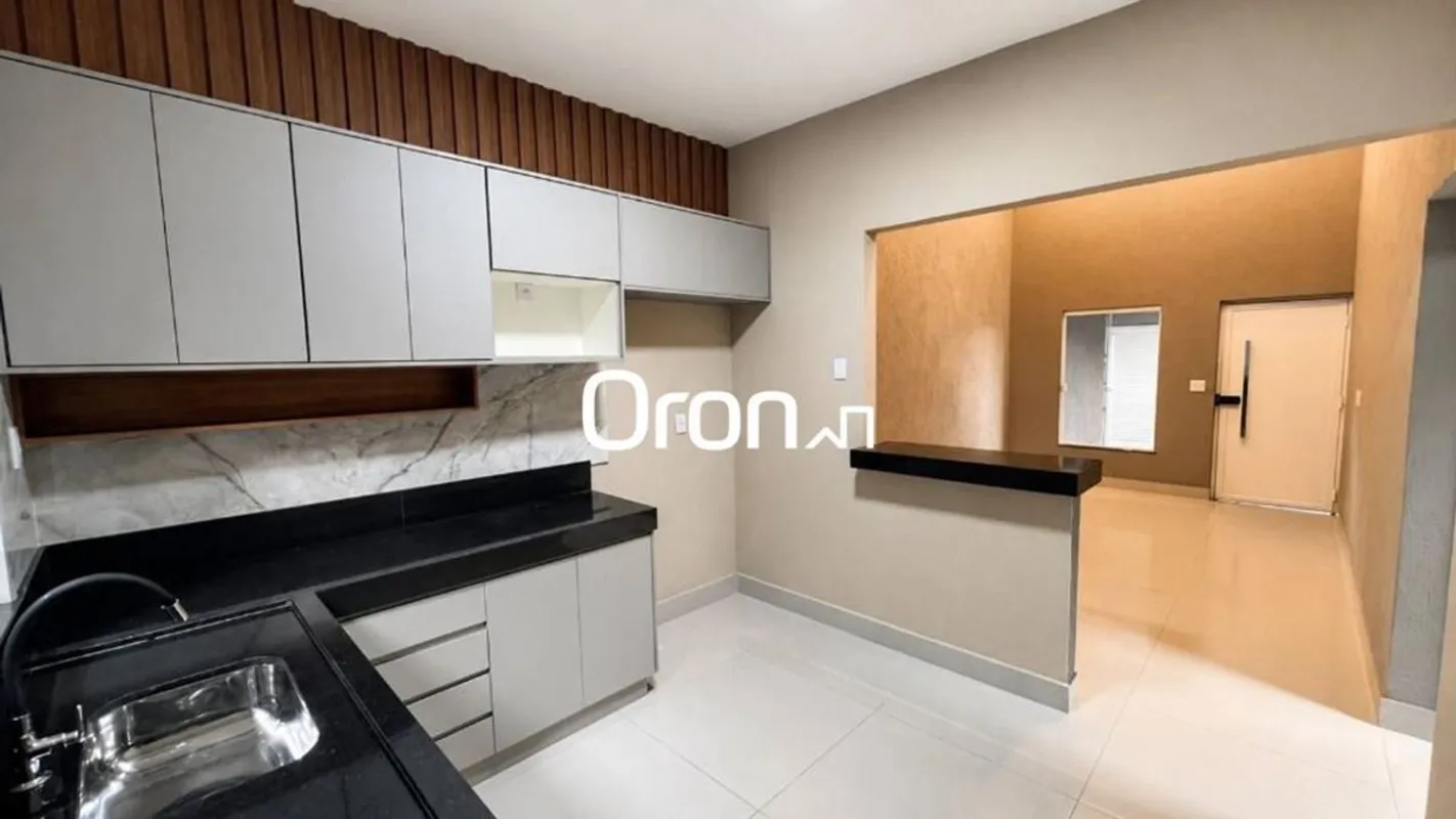 CÓDIGO DO IMÓVEL: CA2156LOCALIZAÇÃO:Com fácil acesso à GO-070.AMBIENTES:Sala de ...