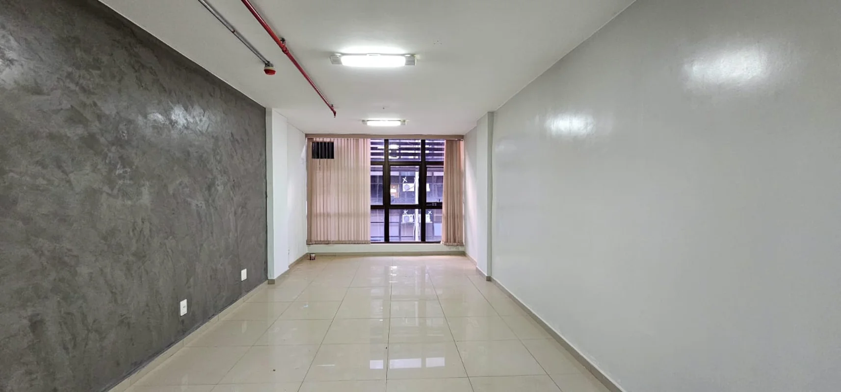 Oportunidade Comercial Exclusiva no Centro de Brasília.Apresentamos um espaço co...