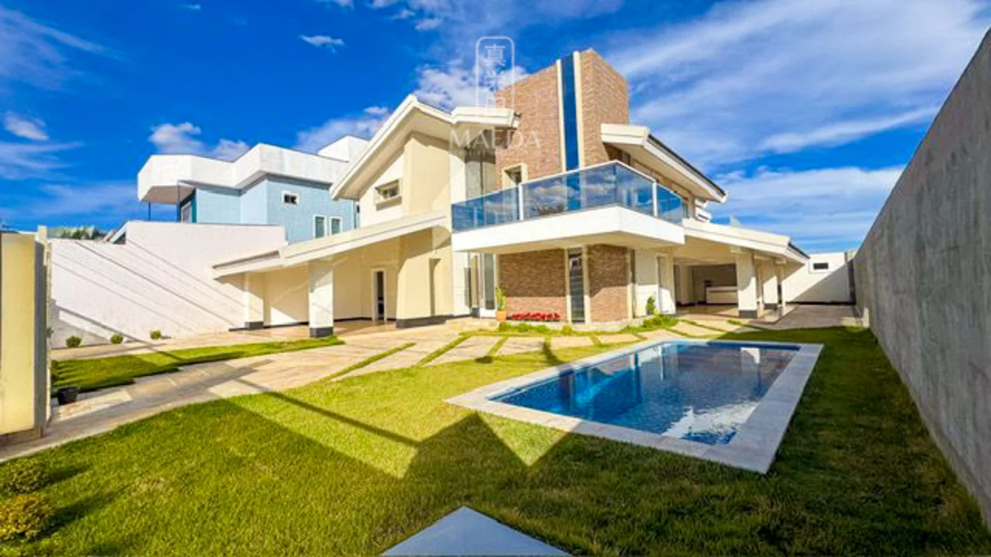 Casa 4 Suítes à Venda Guarapark | Condomínio Fechado | Lote 520m² | Área de Laze...