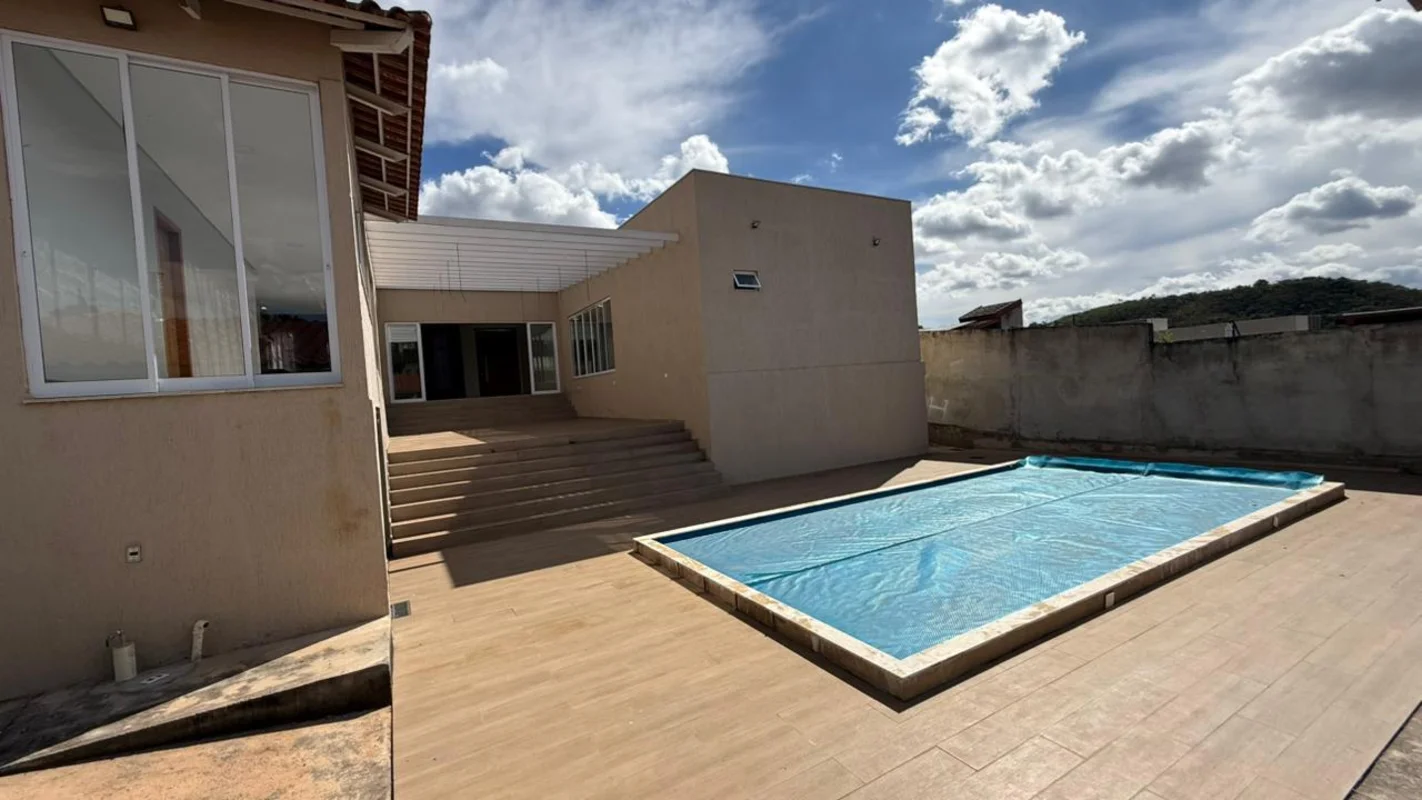 ?? VENDE-SE | CONDOMÍNIO OURO VERMELHO II – JARDIM BOTÂNICOExcelente casa com pr...