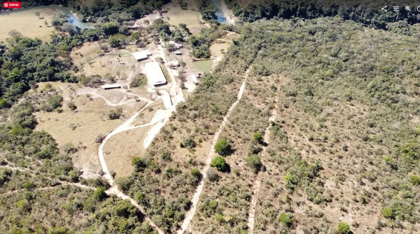 Área de 2 Alqueires Goianos Alexânia-GO 96.800 m²Uma excelente oportunidade para...