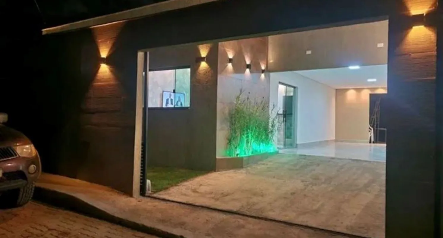 Excelente oportunidade! Casa em condomínio à venda em Brasília-DF, no bairro Pon...
