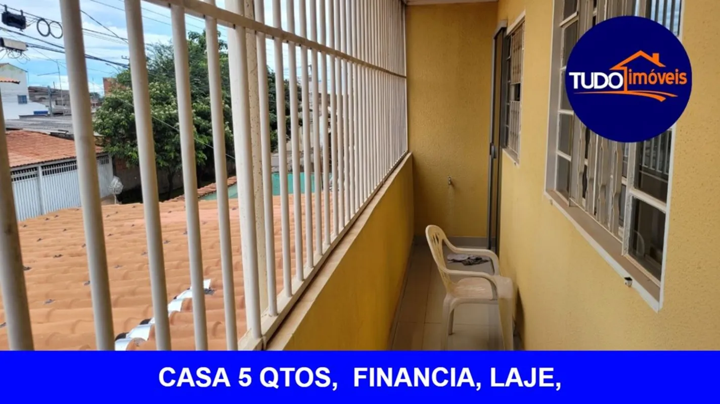 Casa Sobrado na QR 206 da Santa MariaTem o habite-se, pede ser financiada Locali...