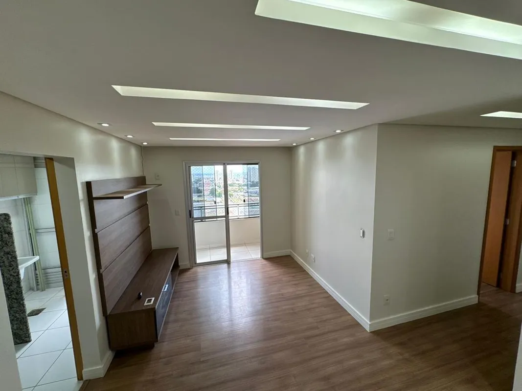 Apartamento à venda em Brasília-DF, no bairro Setor Industrial (Gama), com 3 qua...