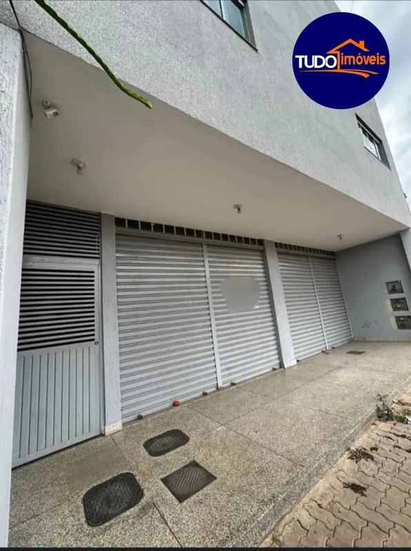 PRÉDIO À VENDA OPORTUNIDADE PARA INVESTIDORLocalização: Região valorizada com co...