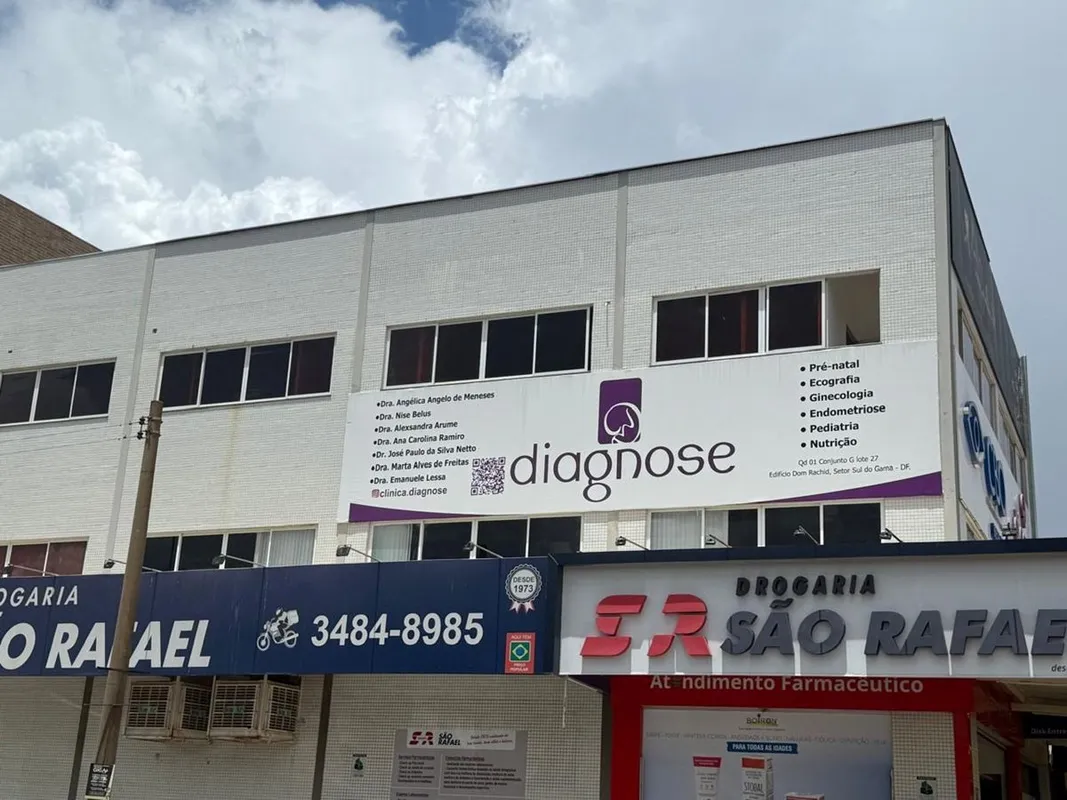 Excelente oportunidade de locação! Loja com 1 sala, 2 banheiros e 60,00 m² de ár...
