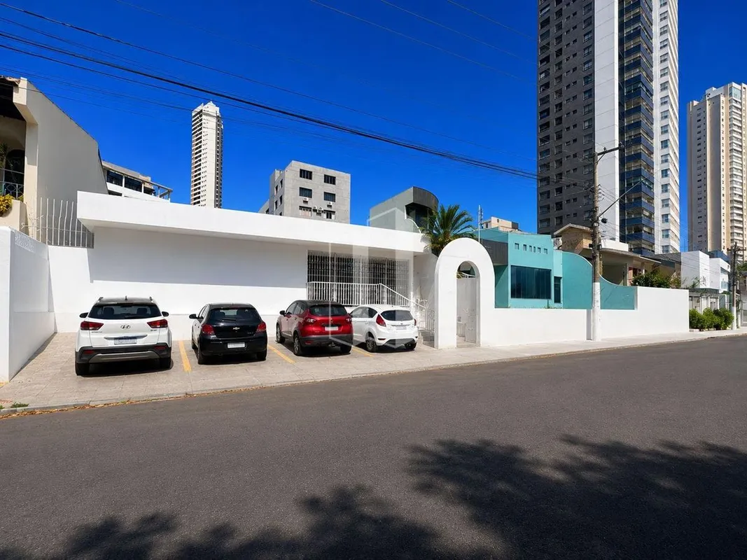Excelente Imóvel Comercial na Alameda das RosasLocalizado em ponto estratégico, ...