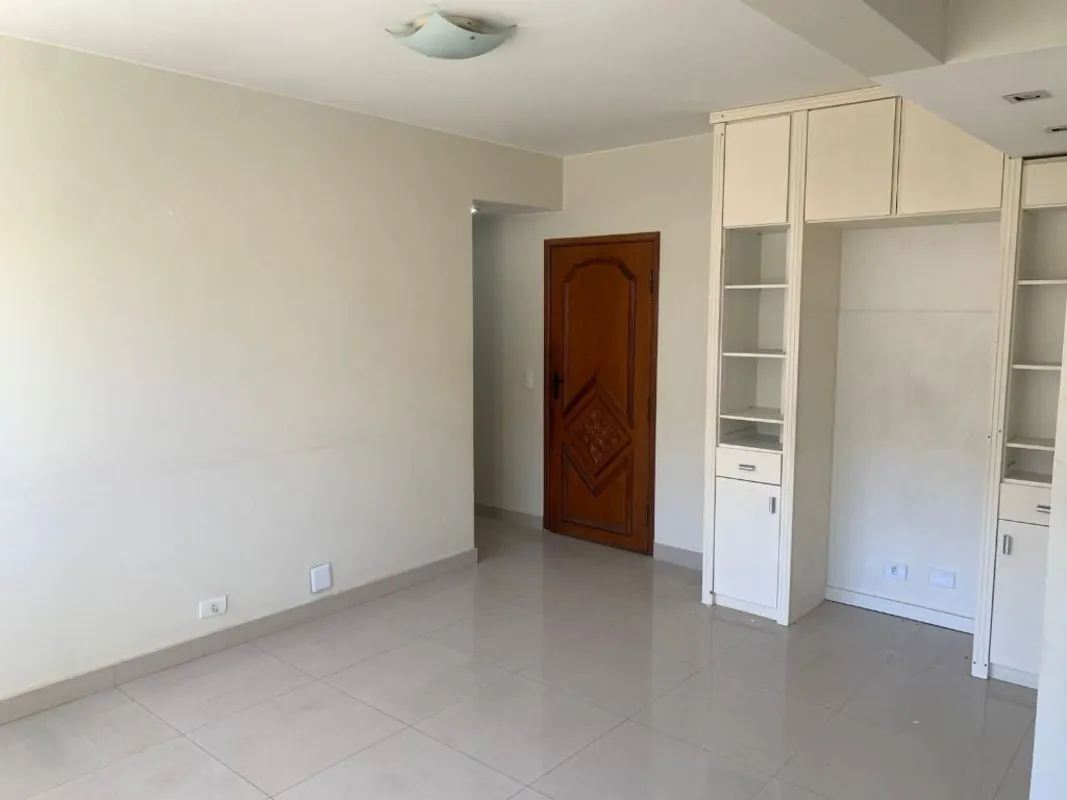 Excelente Apartamento de 3 Quartos à Venda na SQN 312.Ótima oportunidade para mo...