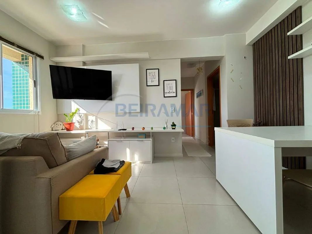 Este apartamento de 54m² na QE 38 é a oportunidade perfeita para quem busca um i...