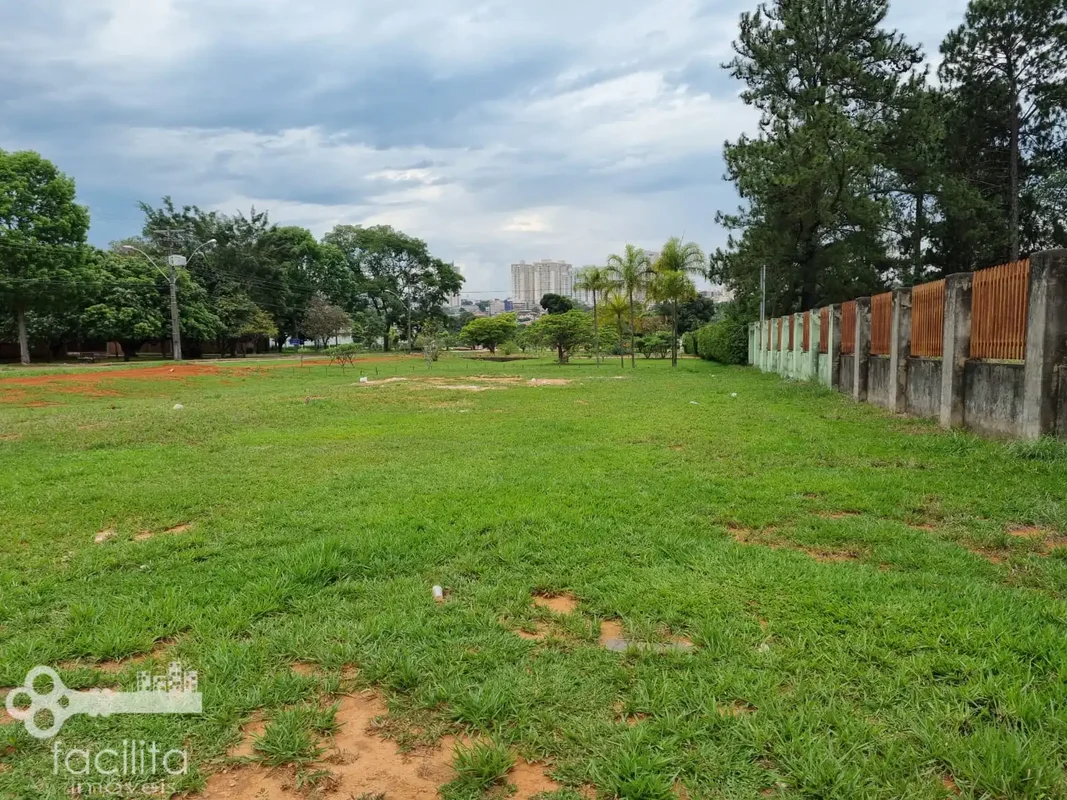 EXCELENTE LOTE RESIDENCIAL QUITADO E ESCRITURADO – SMPW 04 – PARK WAY- Área tota...