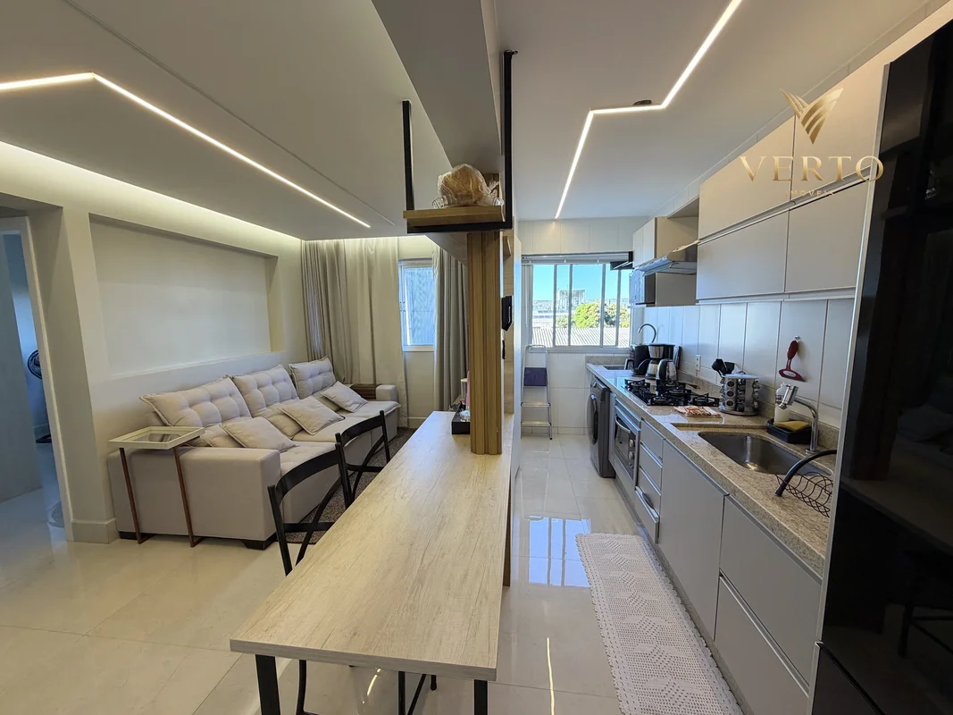 Excelente apartamento reformado em Taguatinga - Área útil de 54m²;- Projeto de i...