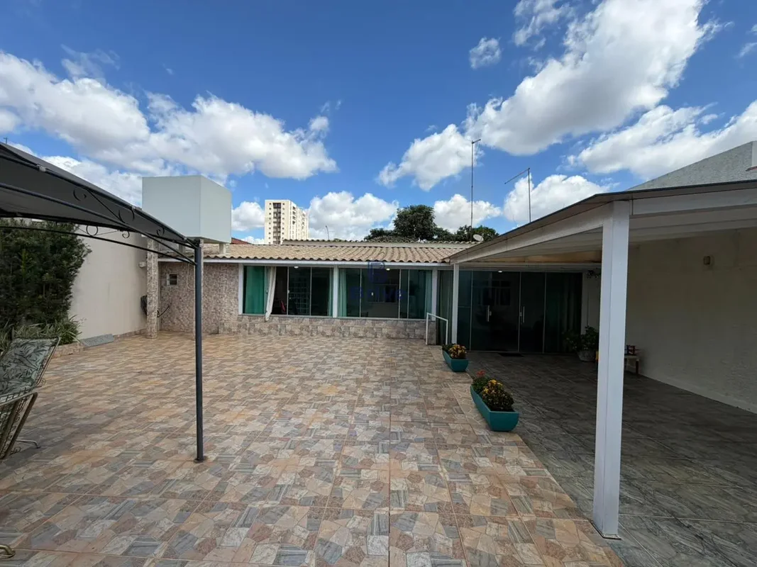 Casa no Gama, Setor Sul, com excelente aproveitamento de espaço, ambientes funci...