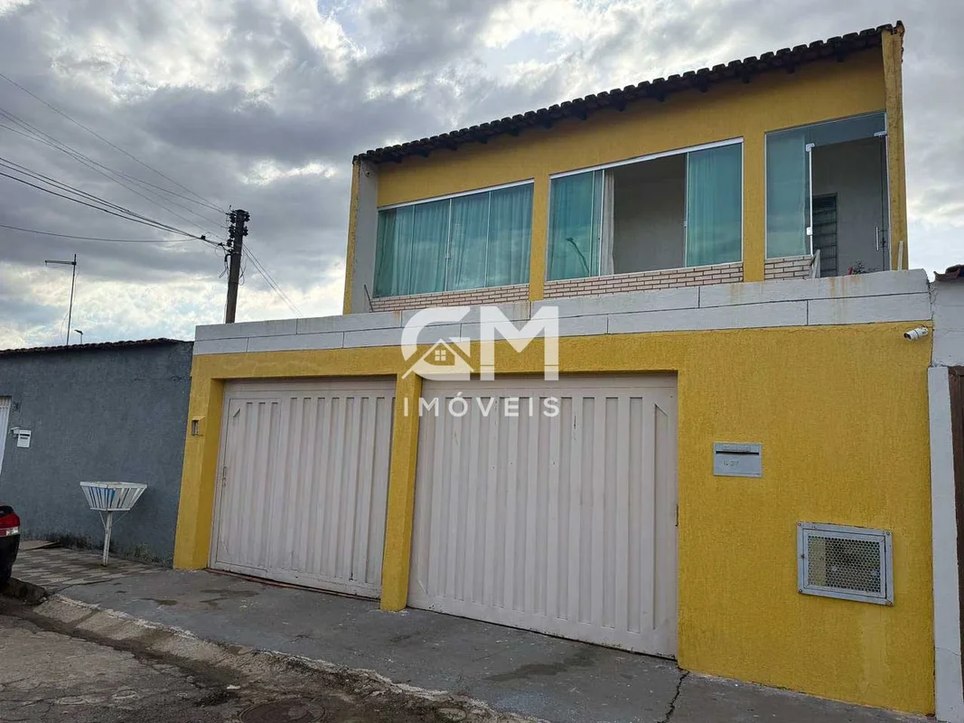 GM IMÓVEIS VENDE EXCELENTE CASA NA QUADRA 18 - SOBRADINHO Excelente Sobrado Escr...