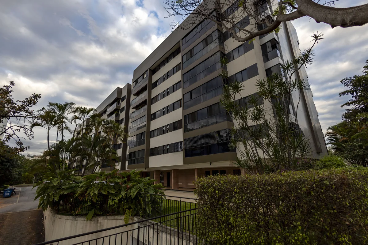 VISTA PRIVILEGIADA.APARTAMENTO COM PLANTA AMPLA94m3 quartos1 SuíteDCE1 Vaga de g...