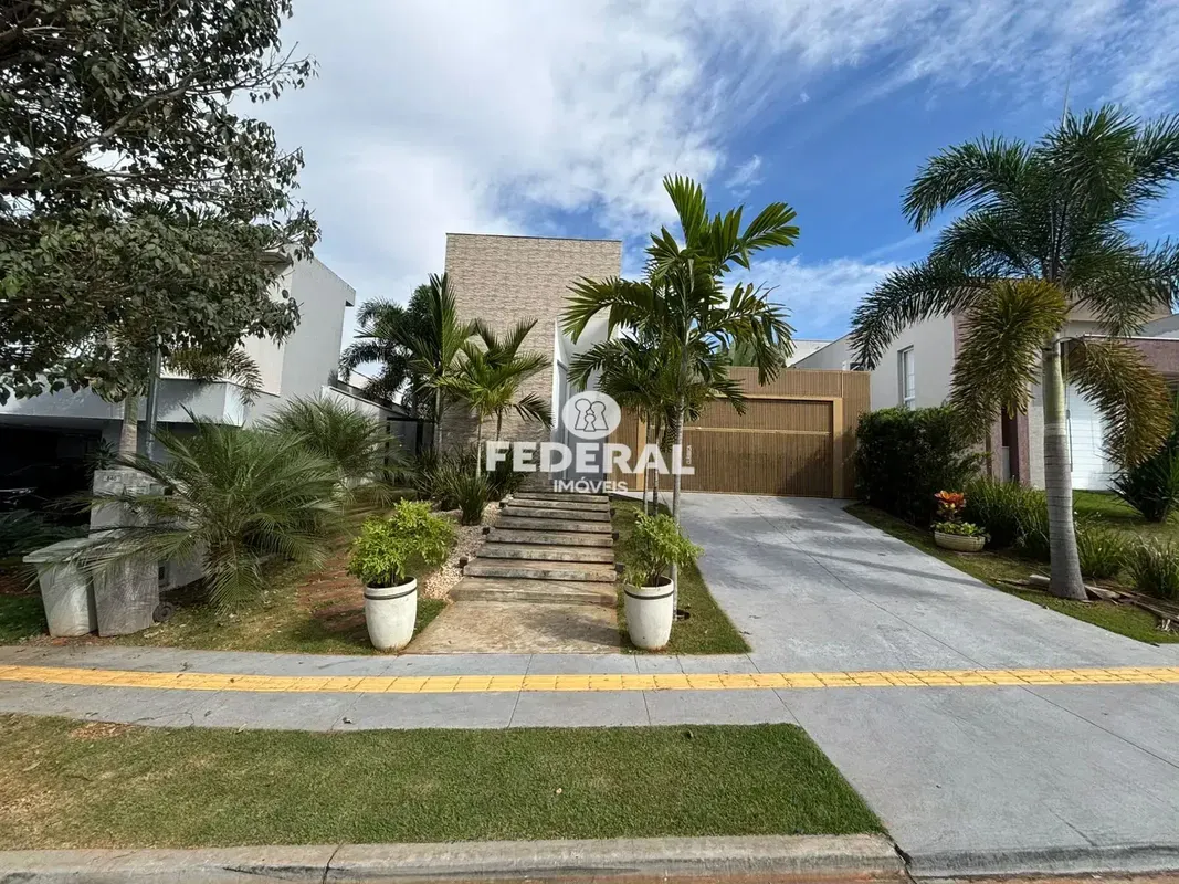 Casa para alugar em Senador Canedo, no condomínio Terras Alpha Residencial 1. Co...