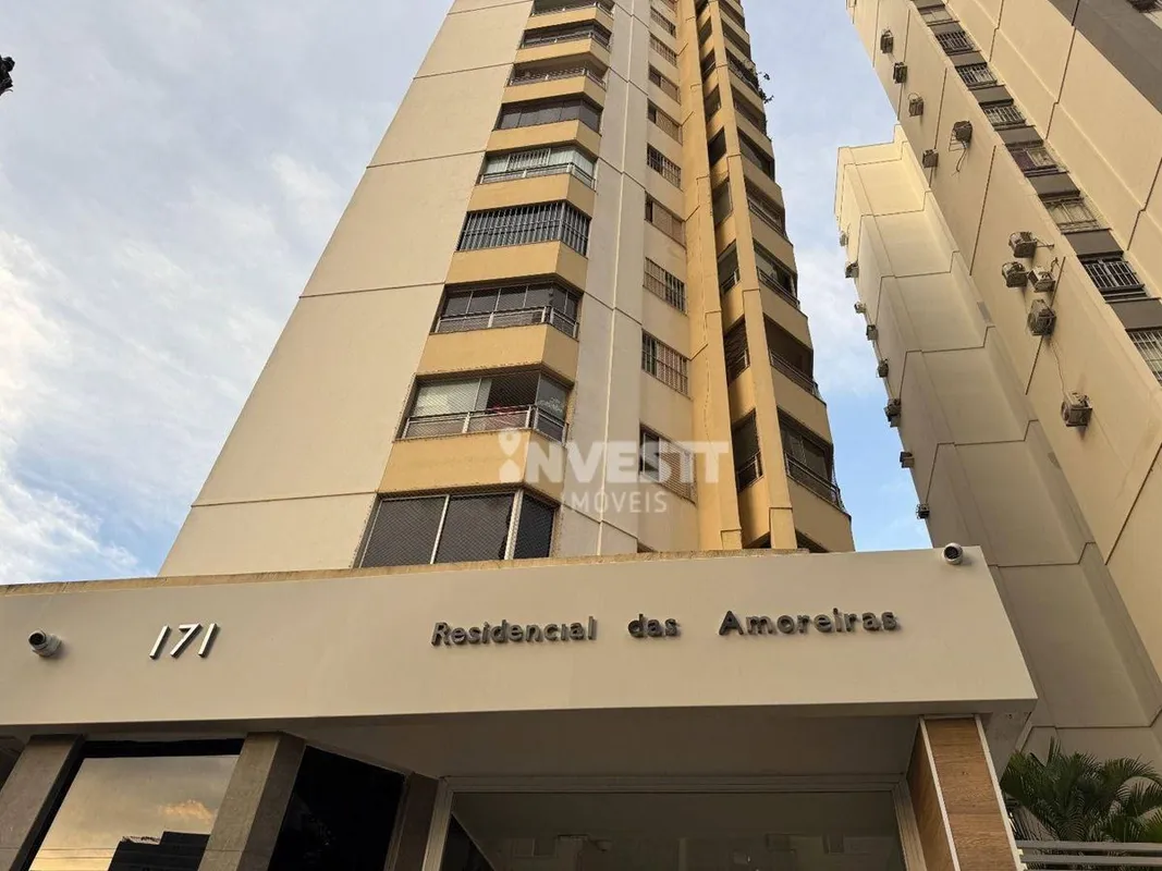 APARTAMENTO MOBILIADO NO ED. AMOREIRAS COM 3 QUARTOS PARA LOCAÇÃO | 110m² | SETO...