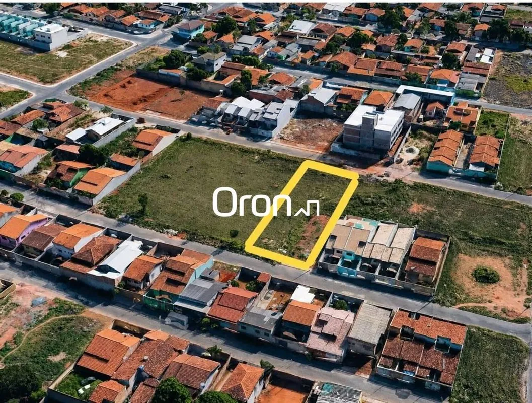 CÓDIGO DO IMÓVEL: TE1338LOCALIZAÇÃO:Com fácil acesso às Avenidas V-8 e Liberdade...