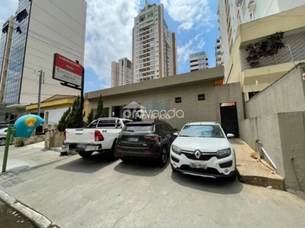 Apresentamos um prédio comercial de alto potencial, ideal para profissionais da ...