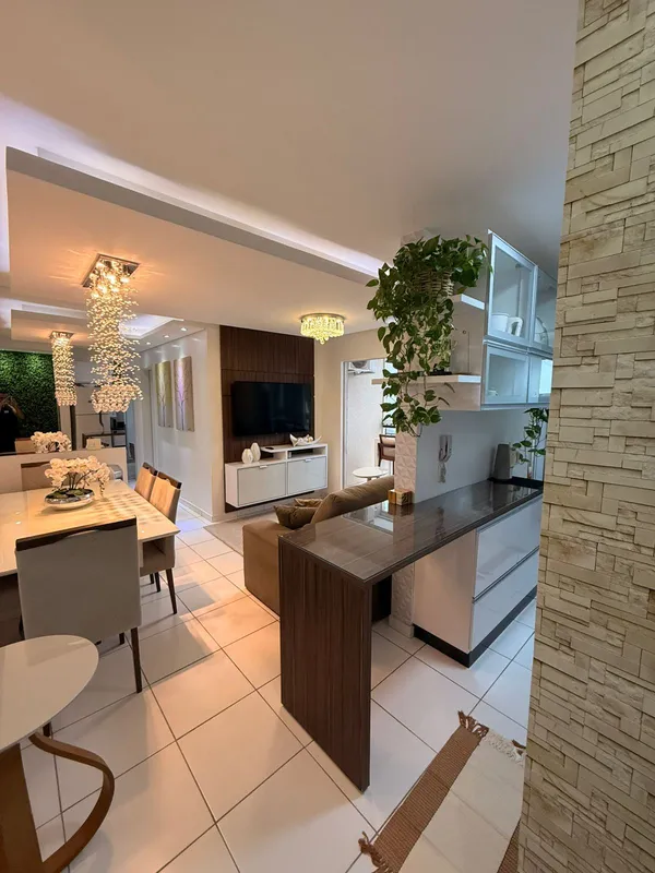 APARTAMENTO À VENDA – Entre o o Bairro Vila Rosa e FaiçalvilleCaracterísticas do...
