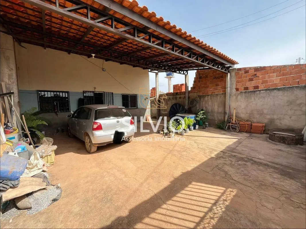 Casa a venda de 02 quartos, garagem para 4carros,em um ótimo Condomínio Residenc...