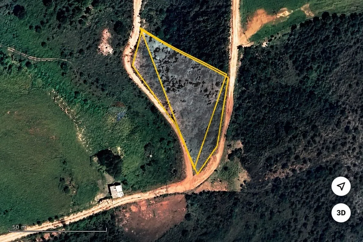 São 2.300 m² de área total, sendo 214 m² de área útil, em localização estratégic...