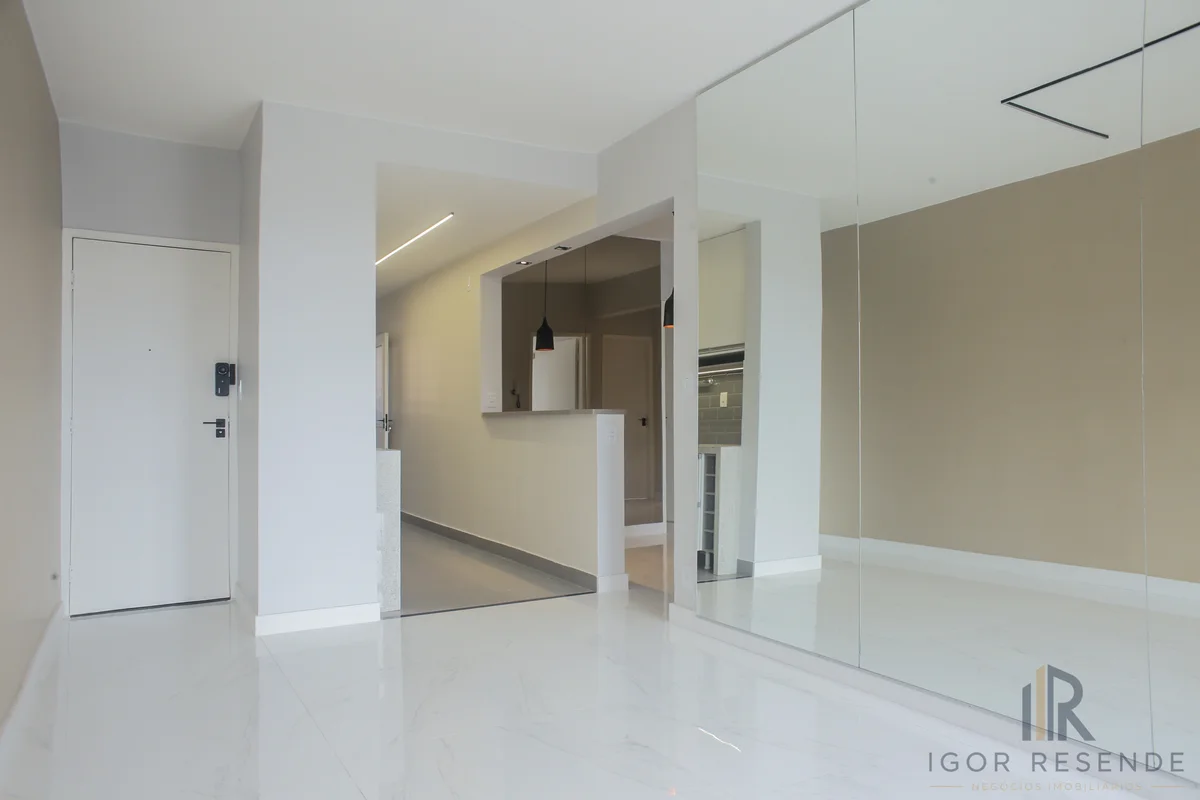 Apartamento vazado na QI 25, BL N - Sargento Wolf. Reformado, lindo e aconchegan...