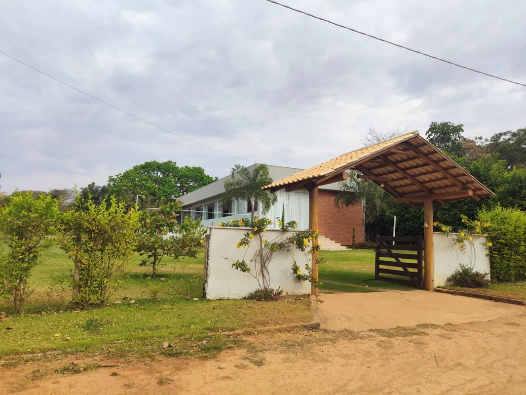 Condomínio das Palmeiras. Próximo ao Aeroparque de Bela Vista. Chácara super aco...