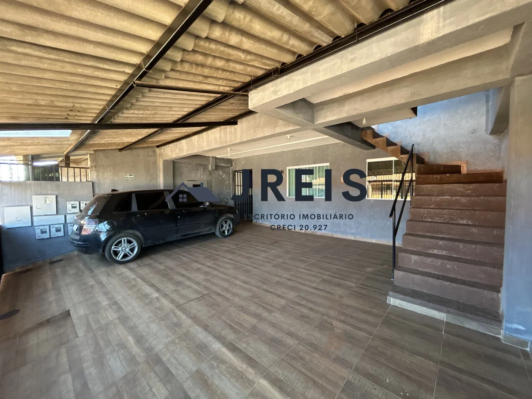 JREIS ESCRITÓRIO IMOBILIÁRIOExcelente oportunidade para investidores! Prédio res...