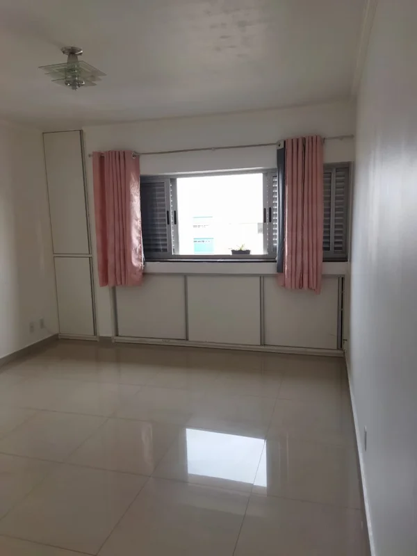 Imovel andar Alto linda vista Vazado3 quartos (suite) com armarios , Wc social ,...