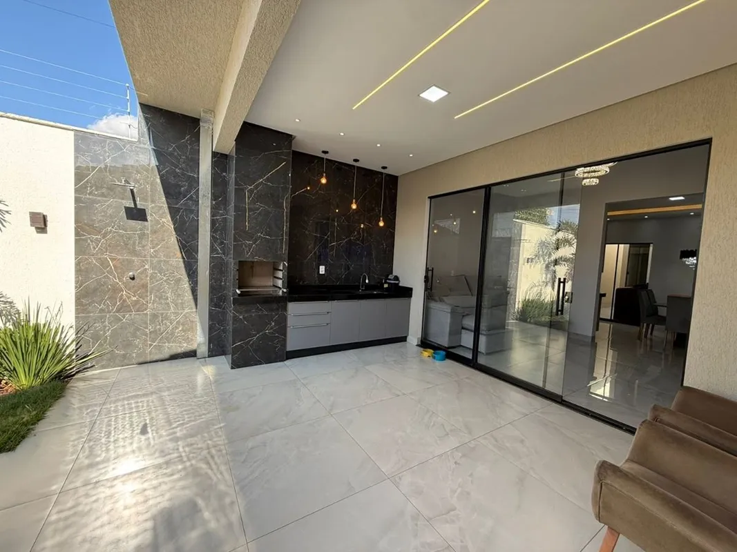 Casa 3 Quartos, 1 Suíte, 112,00 m² para venda, Setor Brisas da Mata. Descrição d...