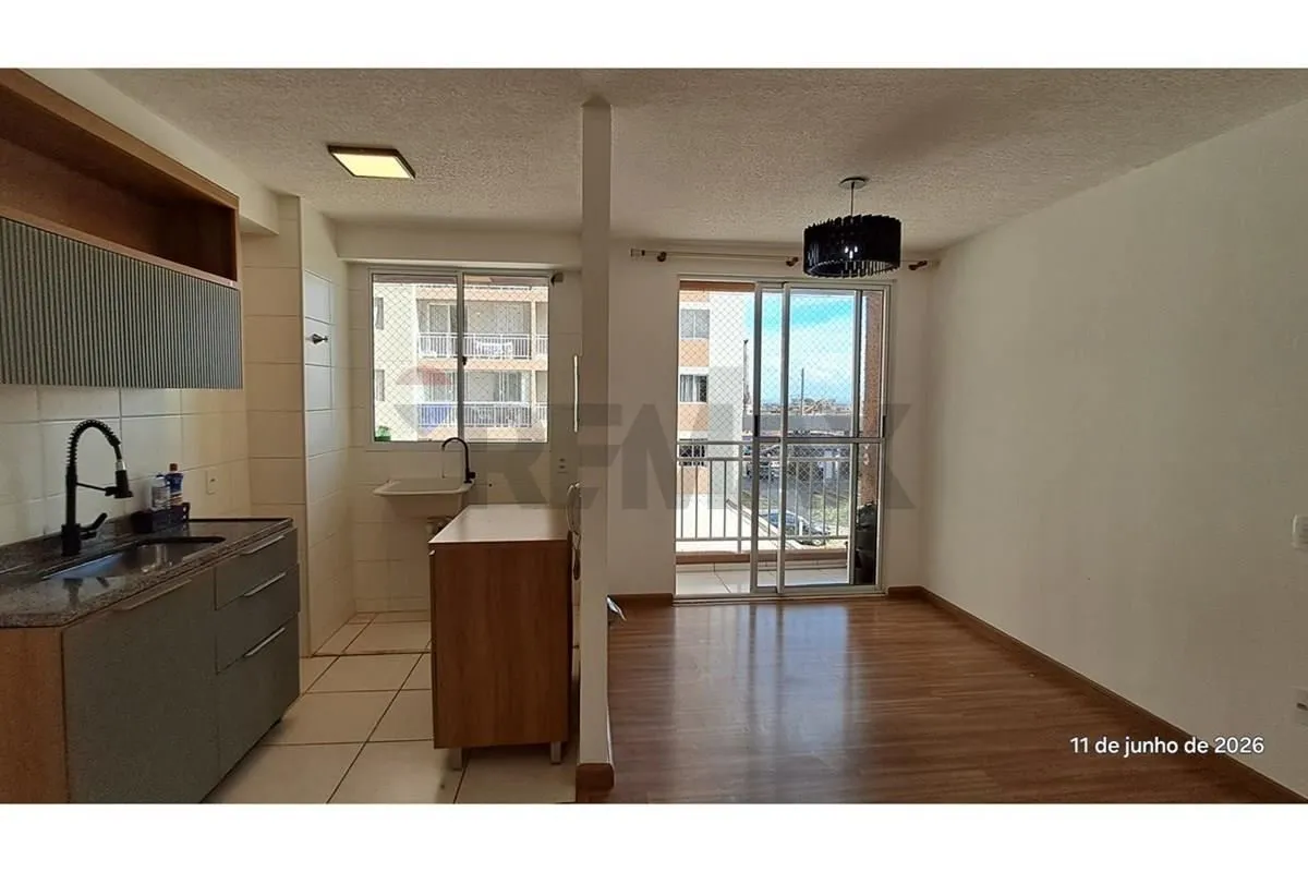 Este apartamento está localizado no centro urbano de Samambaia Sul, oferecendo u...