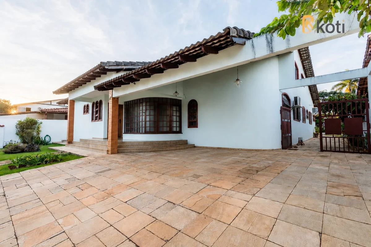 Casa em um bairro bem localizado, tranquilo e seguro de Brasília com área de laz...
