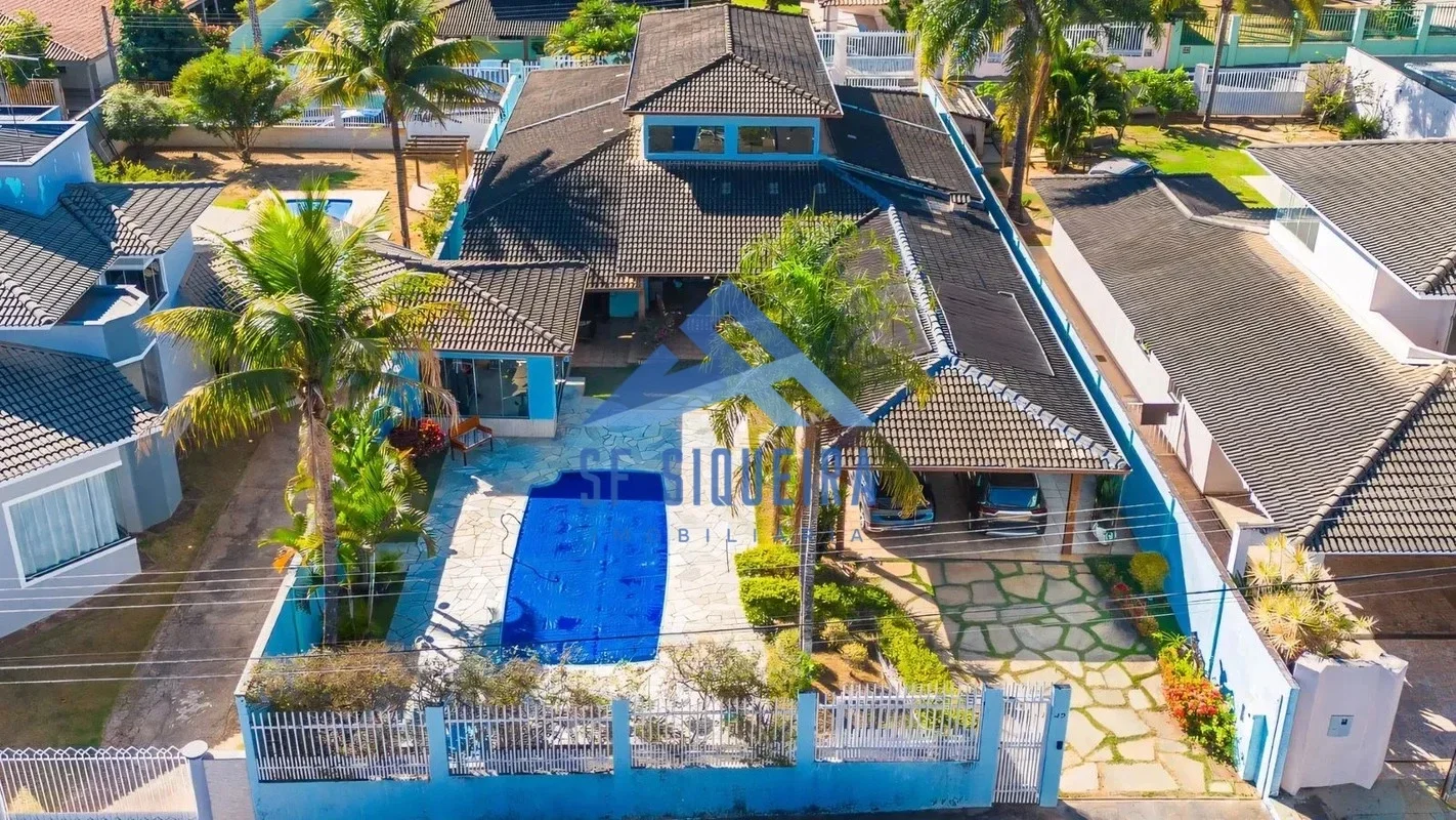 S. F. SIQUEIRA IMOBILIÁRIA VENDE CASA EM CONDOMÍNIO NA RUA DO JÓQUEI:O imóvel é ...