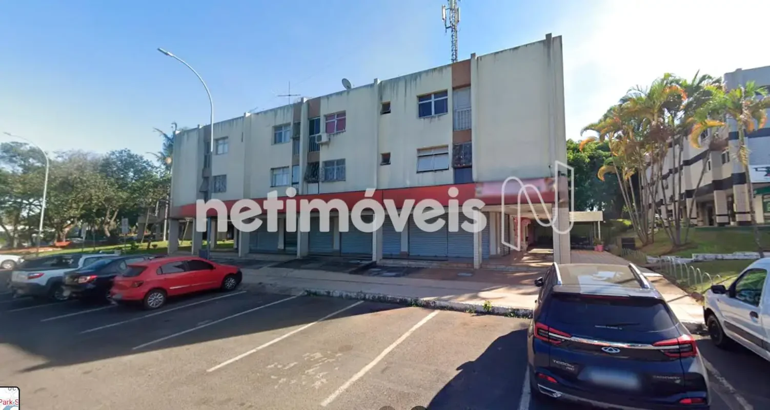 Oportunidade Comercial Exclusiva | Conjunto com 5 Lojas Totalizando 420m² na Oct...