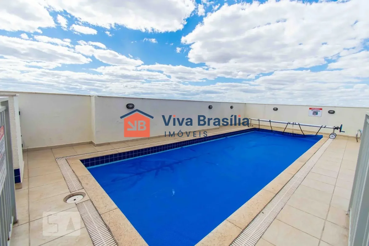 Descubra um apartamento confortável e prático no coração de Samambaia Sul, em Br...