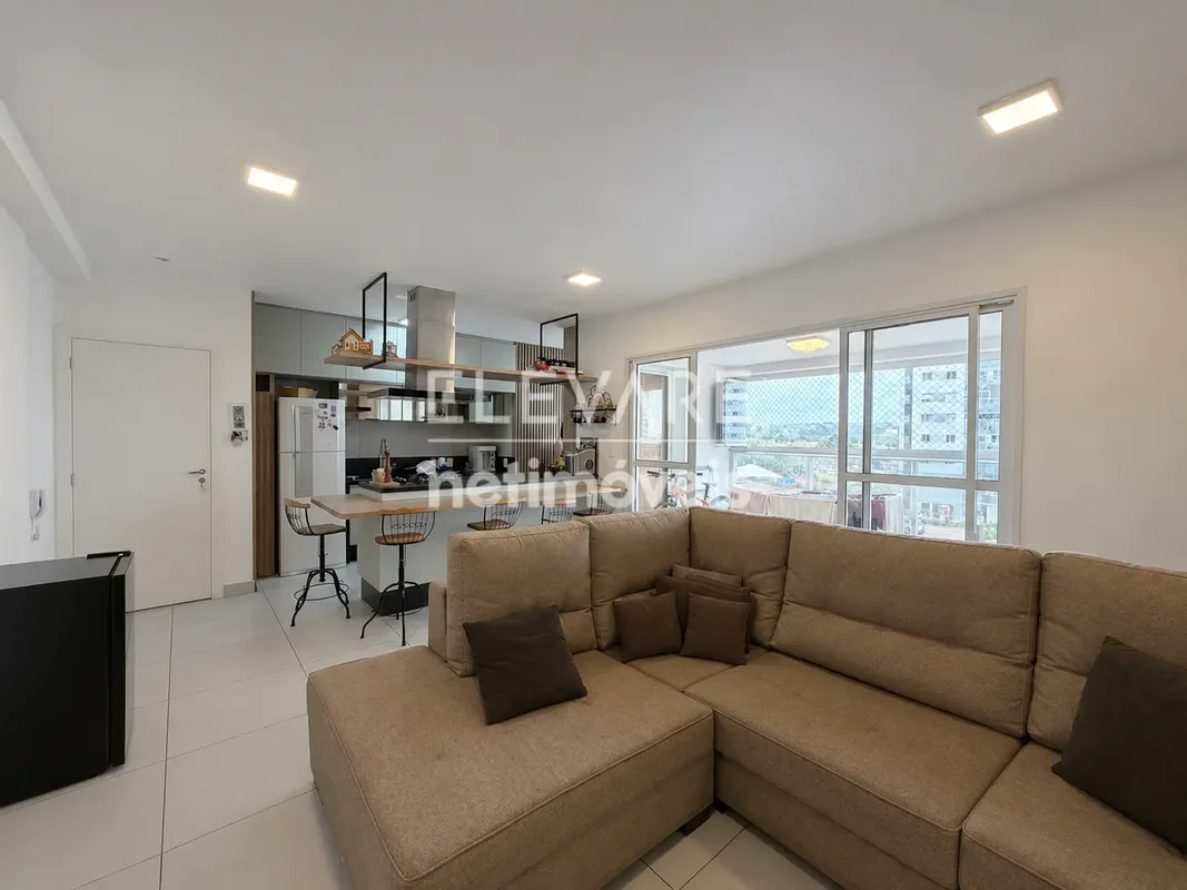 Apartamento Reformado com 96,71m², 3 Quartos, 2 Suítes, Vista Livre e | 2 VagasO...