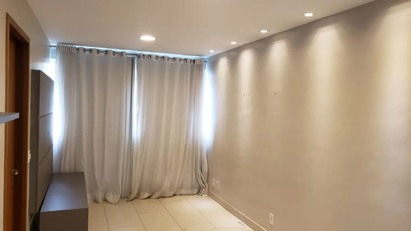 OPORTUNIDADE PARA INVESTIDOR OU MORADIA Ótimo apartamento de um quarto, sala, c...