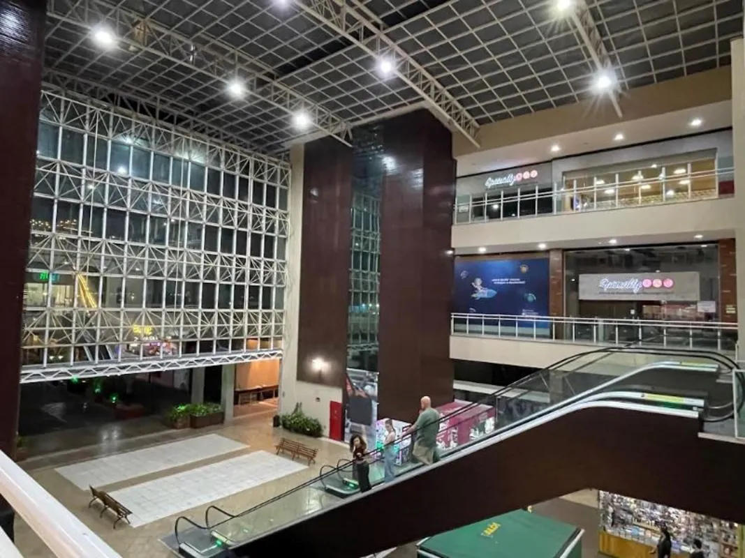 FELICITTA SHOPPINGLOJA PARA LOCAÇÃOVagas de estacionamento 165 vagasInaugurado e...