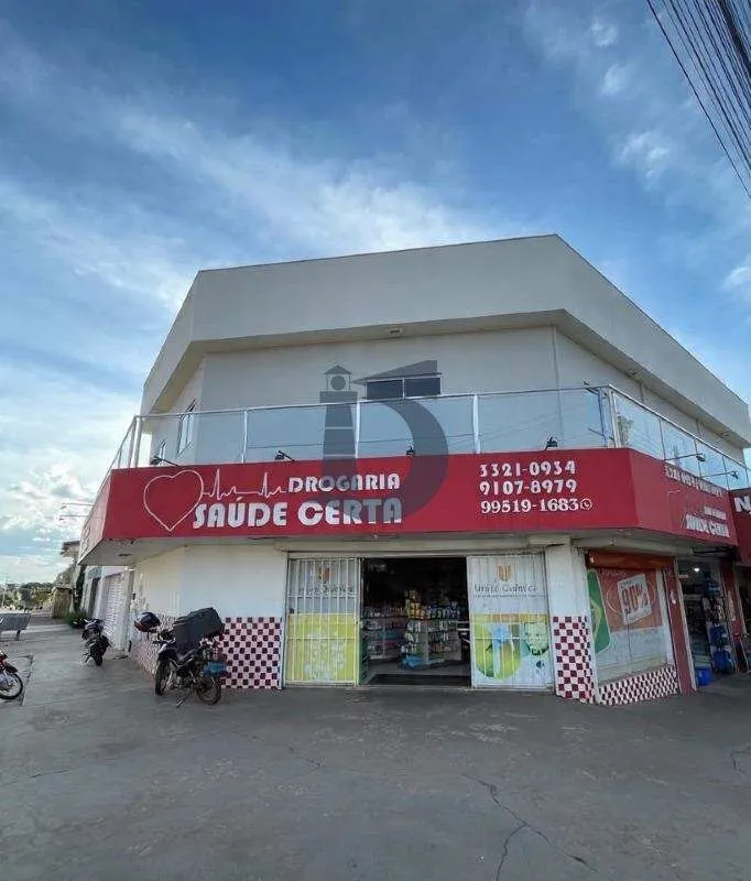Apartamento sobreloja com aproximadamente 125m², distribuídos em: 03 Quartos sen...