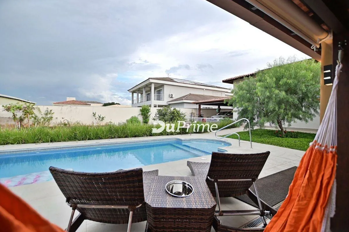 Duprime Imobiliária VENDE com EXCLUSIVIDADE - Casa Térrea toda REFORMADA no Cond...
