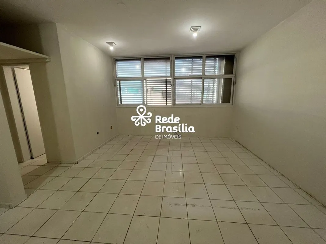 Sala Comercial - 28m² Privativos no Centro de Brasília, no Conjunto NacionalA Sa...
